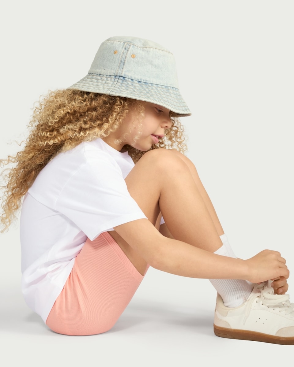 image 1 of F&F Girls 2-Piece Cotton Rich Flower Print T-Shirt and Cycling Shorts Set in Multi White