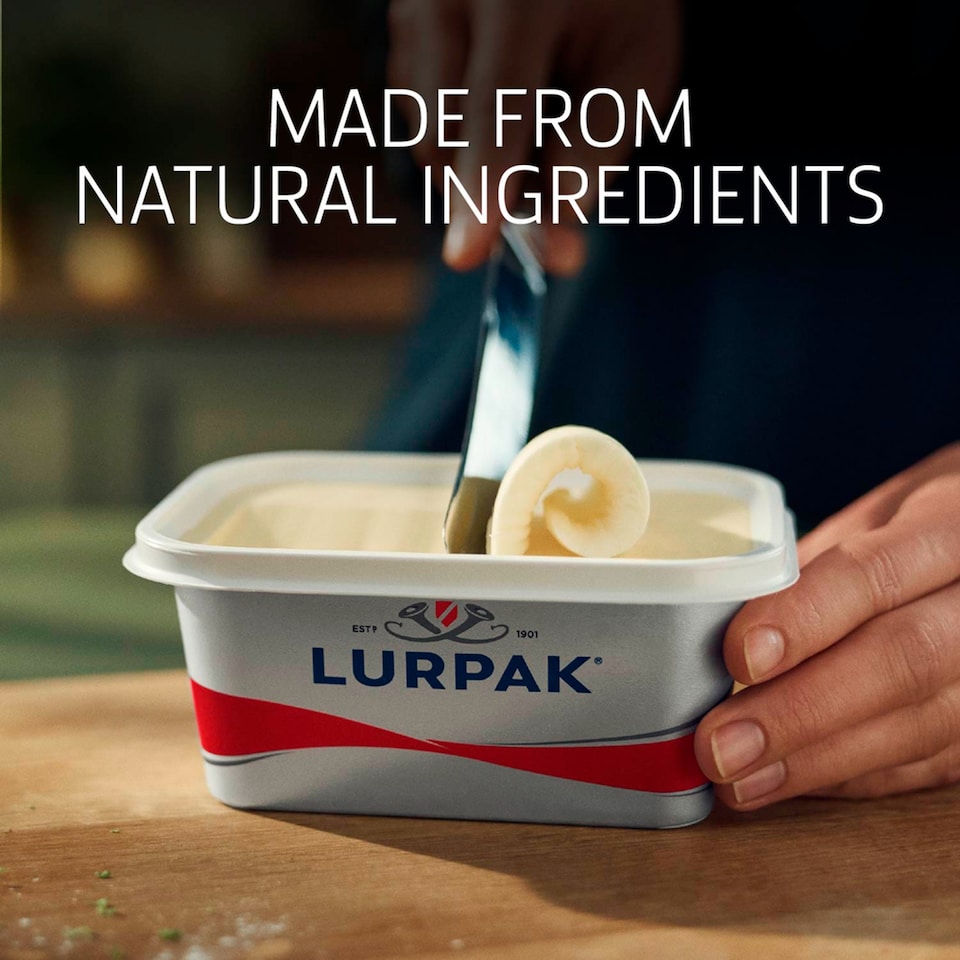 image 1 of Lurpak Unsalted Spreadable Blend of Butter and Rapeseed Oil 400g