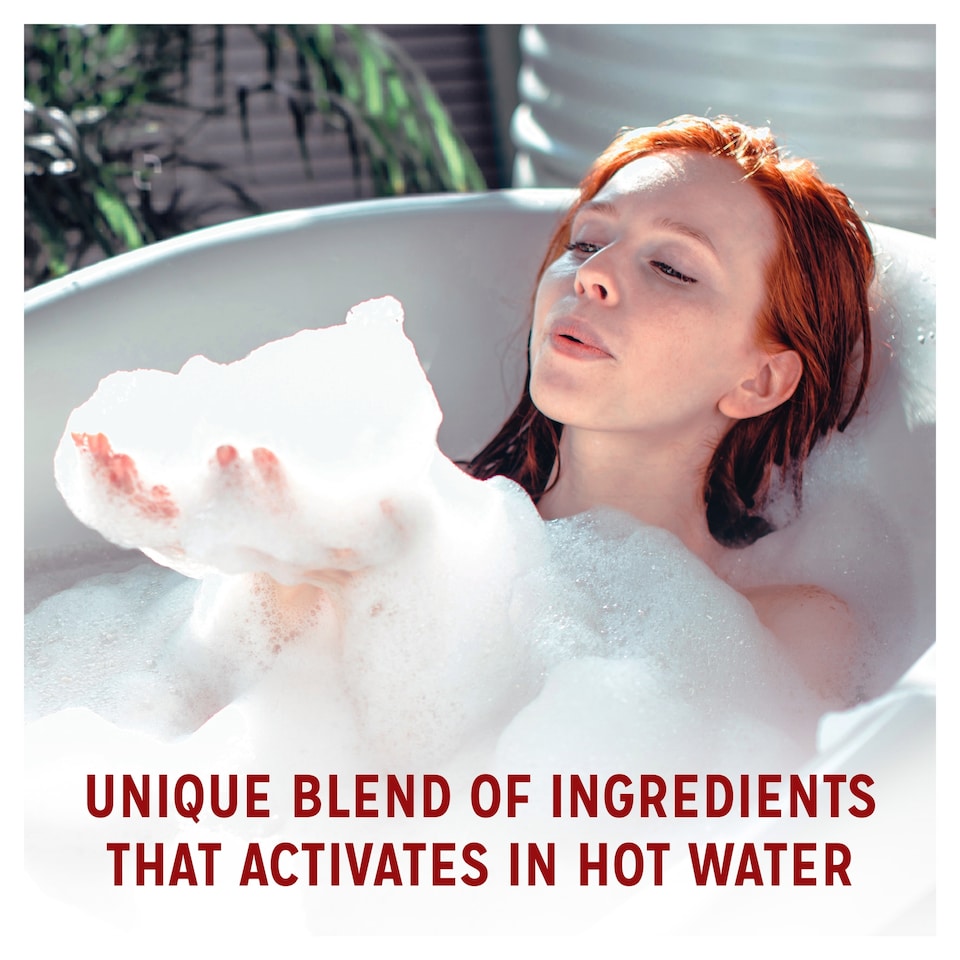image 1 of Radox Feel Revitalised Bath Soak 500ml