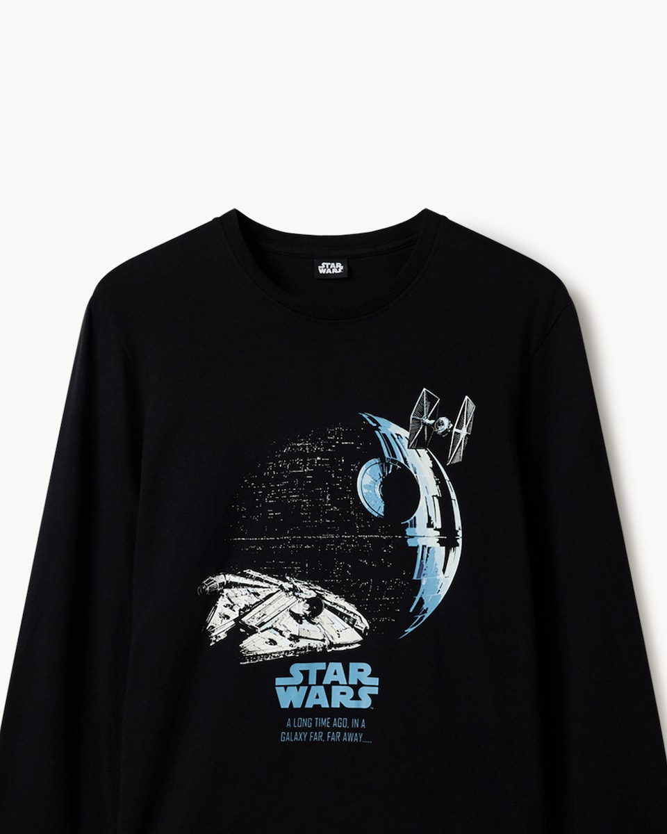 image 1 of Marvel Star Wars Fleece Bottoms Pyjama Set in Black
