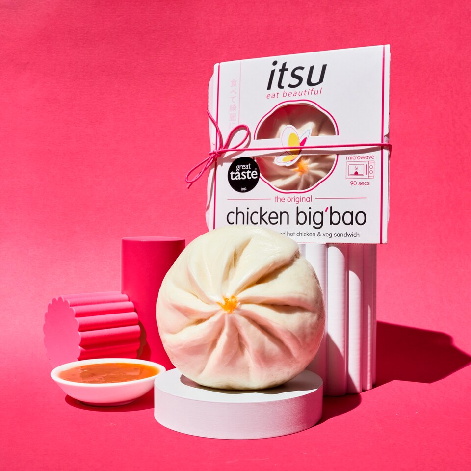 image 1 of Itsu The Original Chicken Big Bao 180G