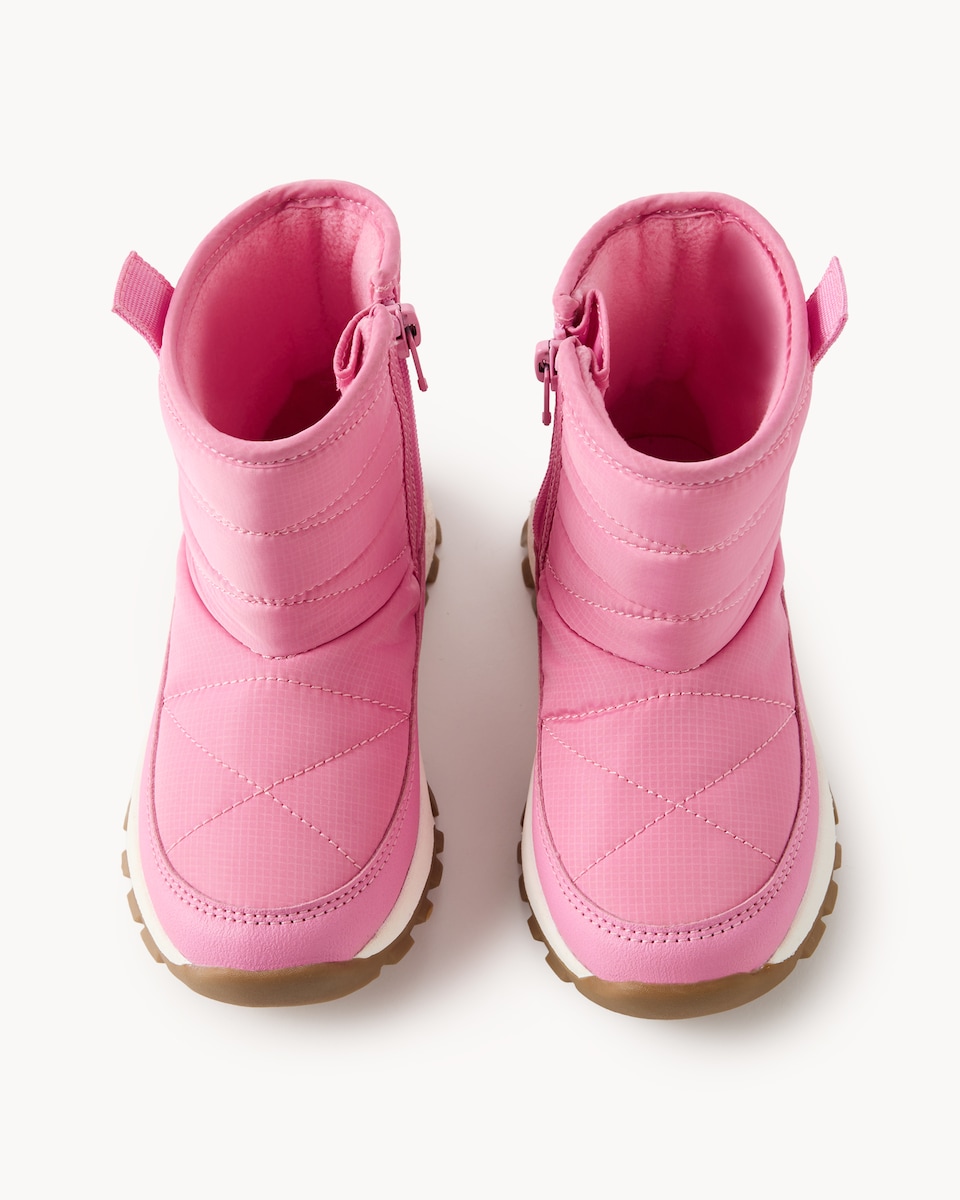 image 1 of F&F Girls Shower Resistant Quilted Snow Boots in Pink