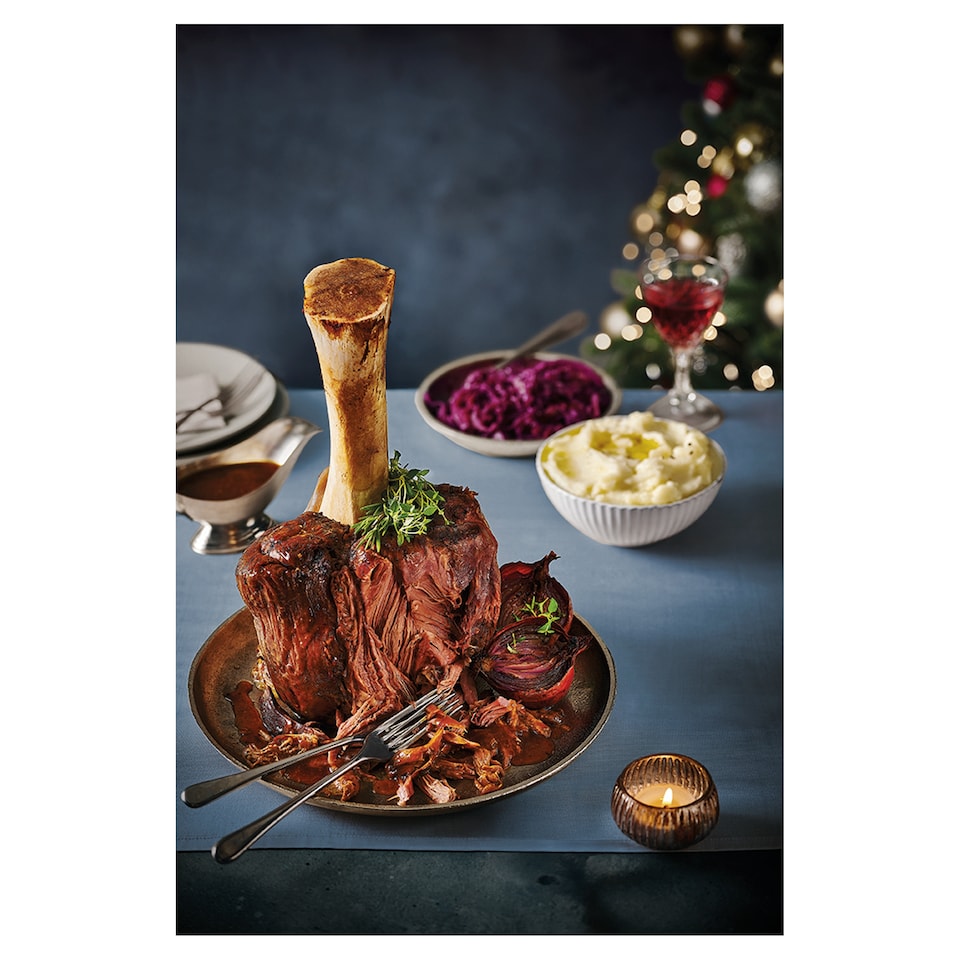 image 1 of 31. Tesco Finest Slow Cooked Thor’s Hammer with Beef Dripping Gravy 3.715kg (Serves 8)