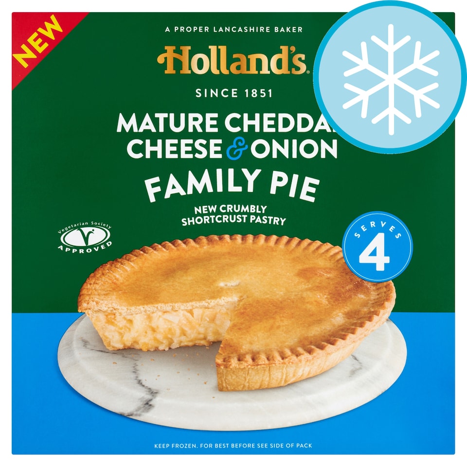 Holland's Mature Cheddar Cheese & Onion Family Pie