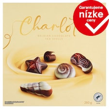 Charlotte Zmes bonbónov z mliečnej, bielej a horkej čokolády s lieskovoorieškovou náplňou 250 g