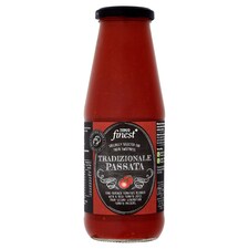 Tesco Finest Traditional Passata 680G
