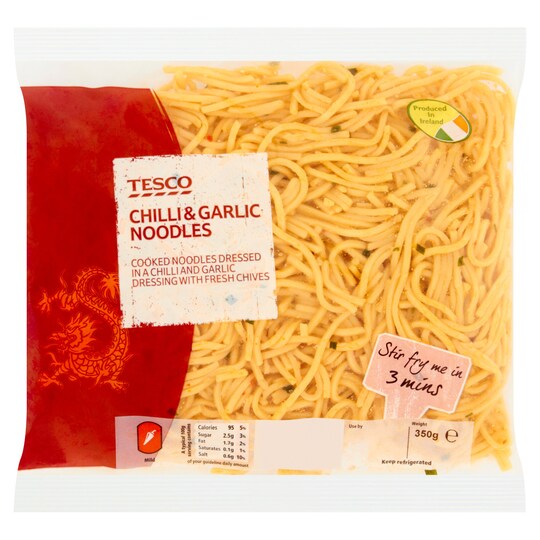 Tesco Chilli & Garlic Bag Noodles 350G Tesco Groceries