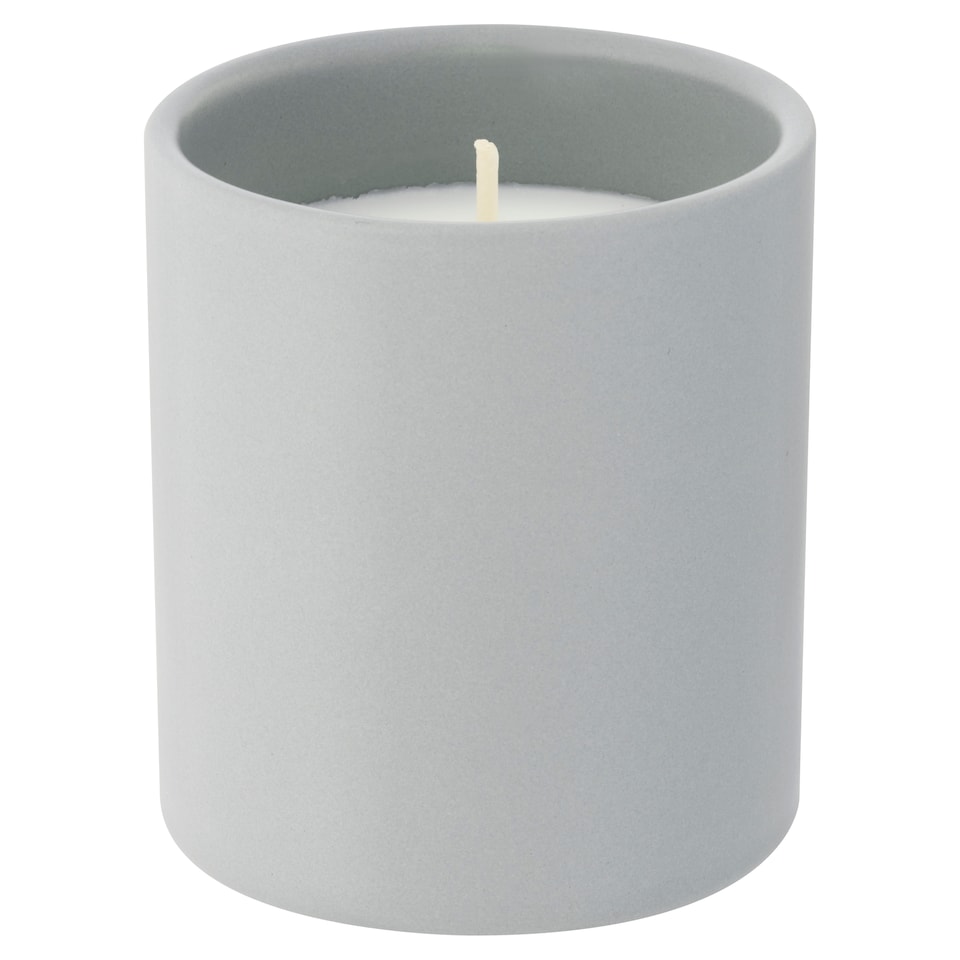 image 1 of F&F Home Spa Focus Candle 140g