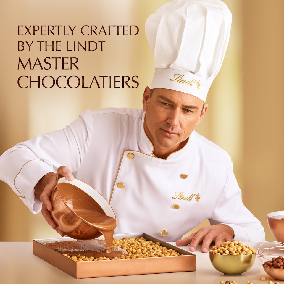 image 1 of Lindt Hazelnut Milk Chocolate Bar 150G