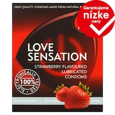 Love Sensation Hladké lubrikované prezervatívy s jahodovou vôňou 3 ks