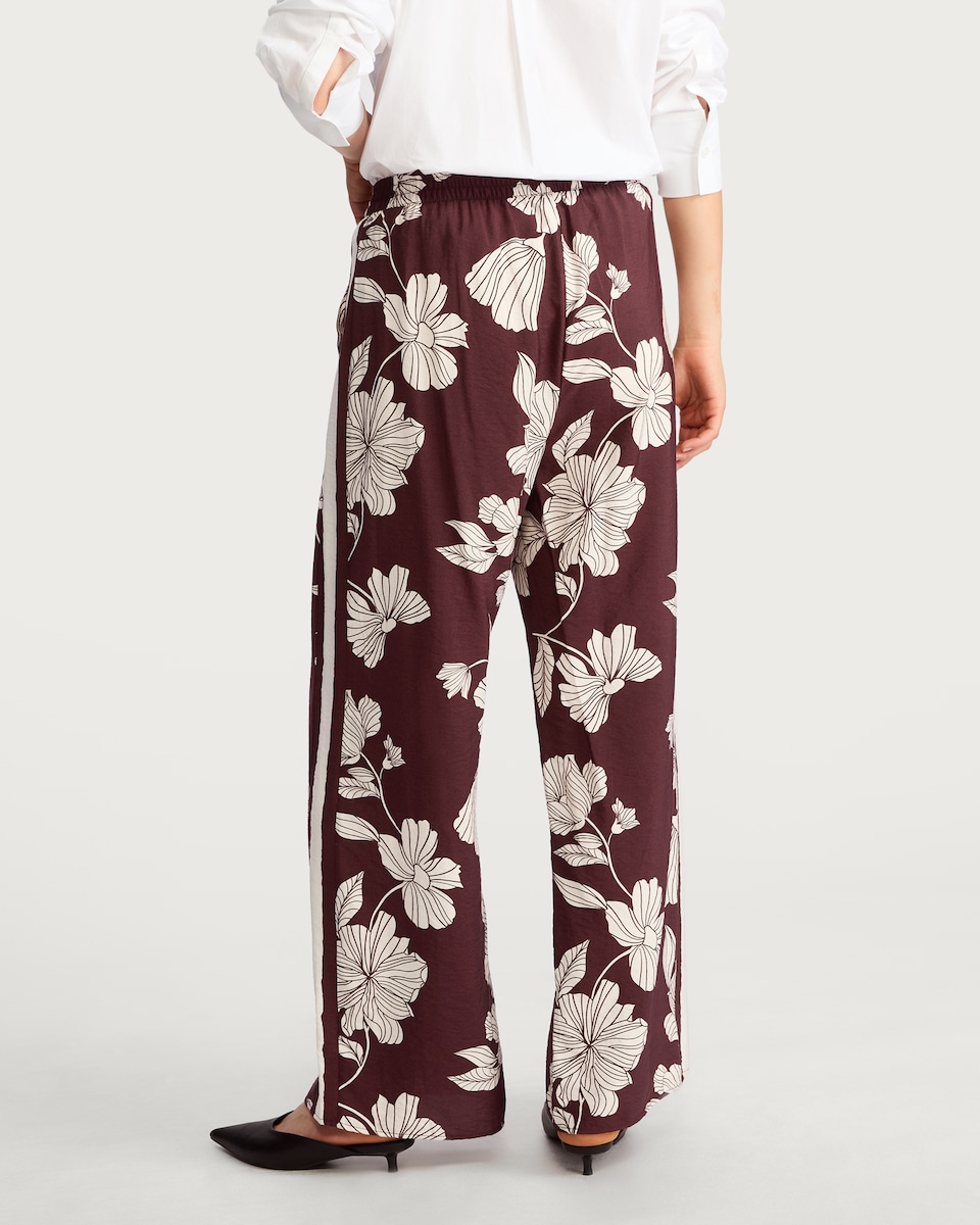 image 1 of F&F Floral Wide Leg Drawstring Trousers in Burgundy