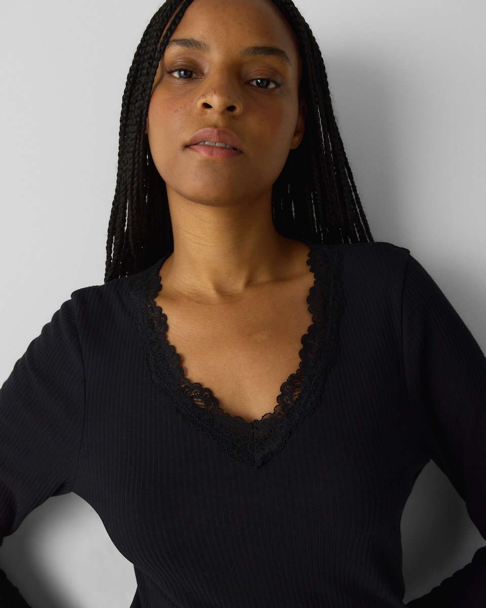 image 1 of F&F WARMPLUS™ Medium Warmth Thermal V Neck Top in Black
