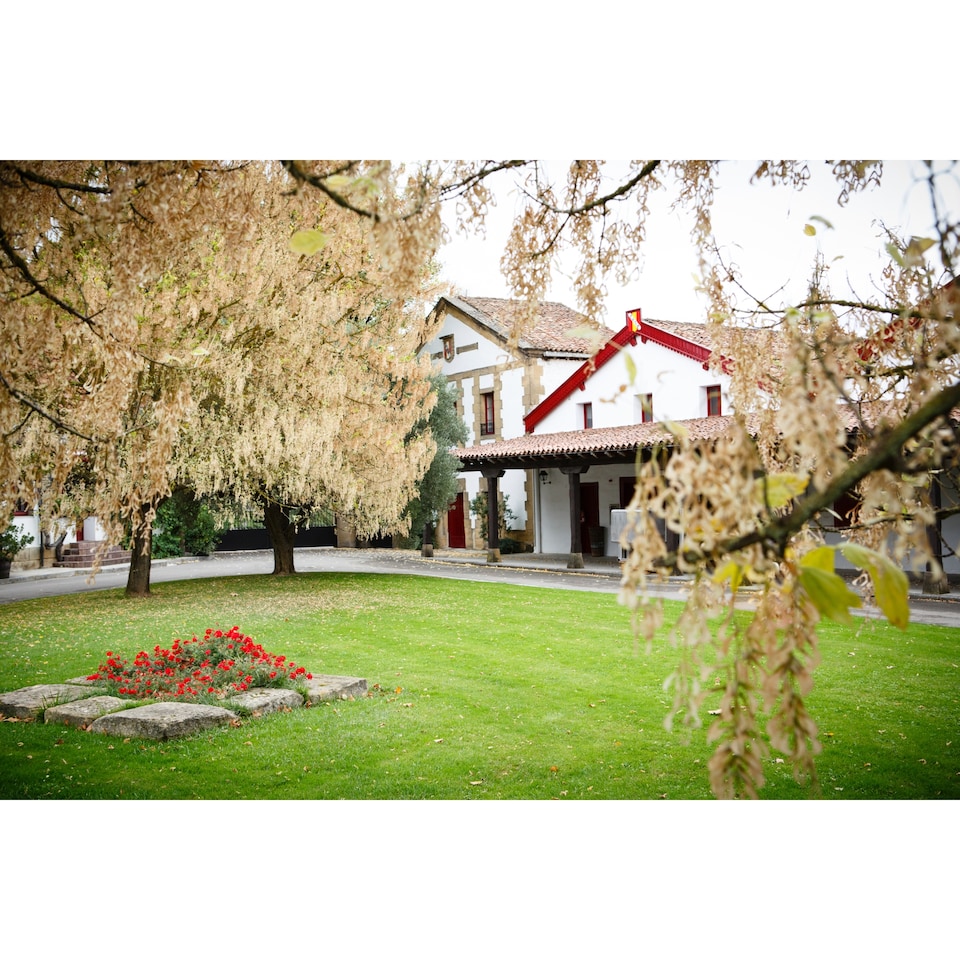 image 1 of Cune Crianza 75Cl