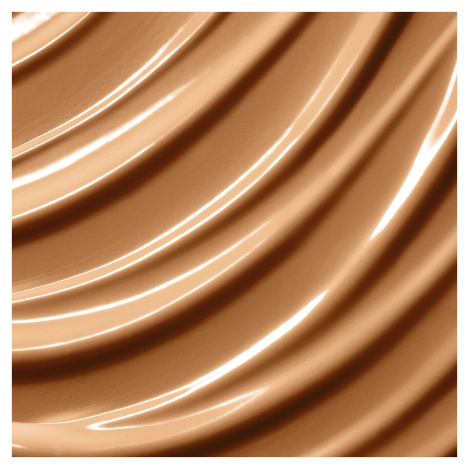 image 1 of Garnier Vitamin C Wonder Tint SPF50 Medium 40ml