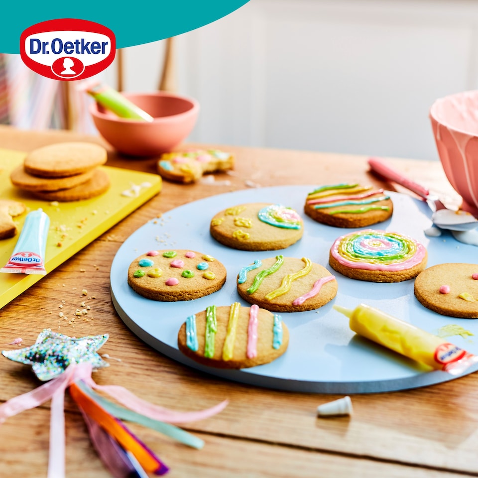 image 1 of Dr. Oetker Decorating Icing Pastel 68g