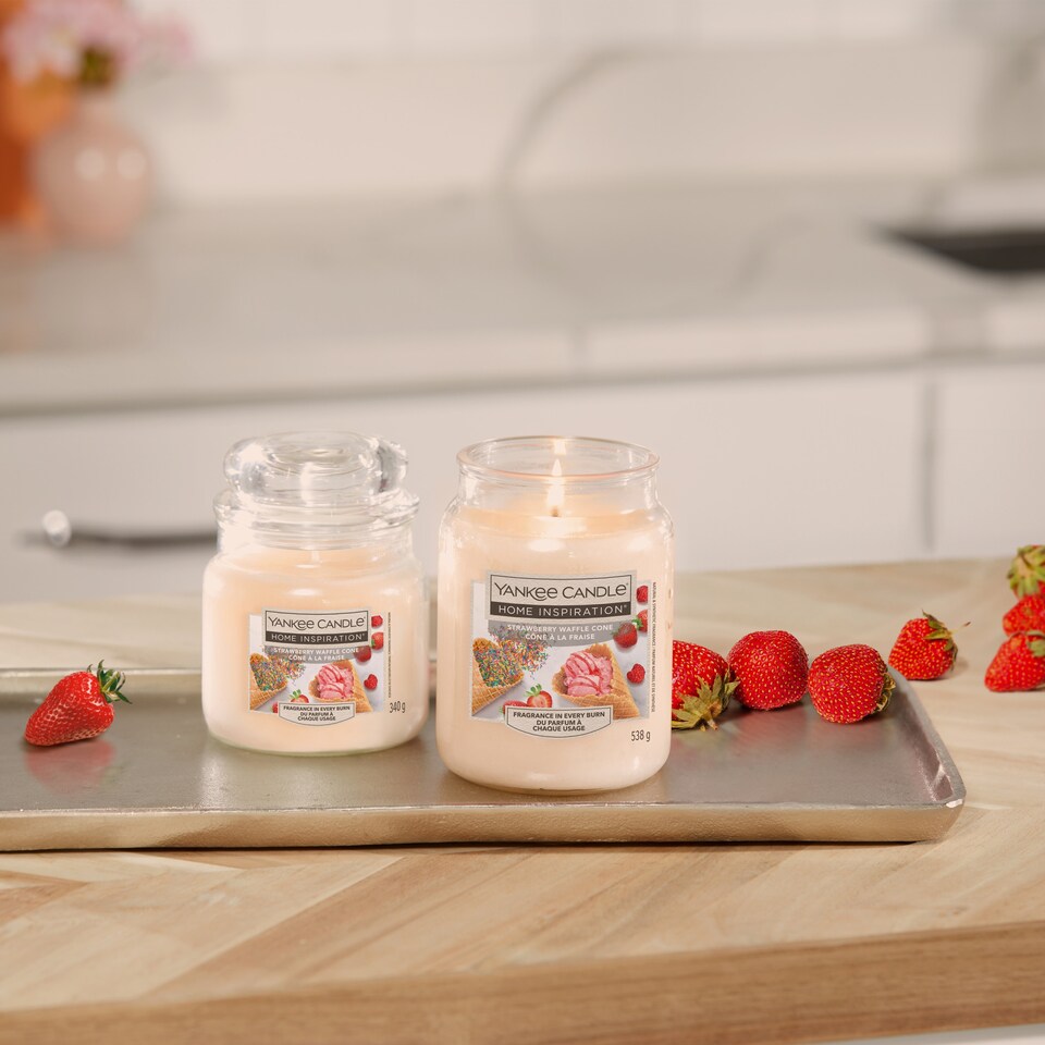 image 1 of Yankee HI Strawberry Waffle Cone Large 538g Jar
