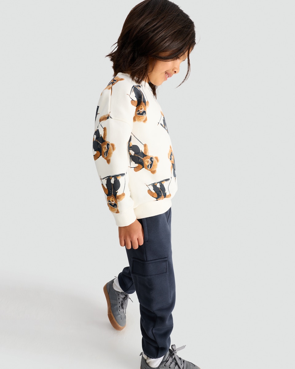 image 1 of F&F Boys 2-Piece Cotton Rich SKiing Bear Sweatshirt and Joggers Set in Cream