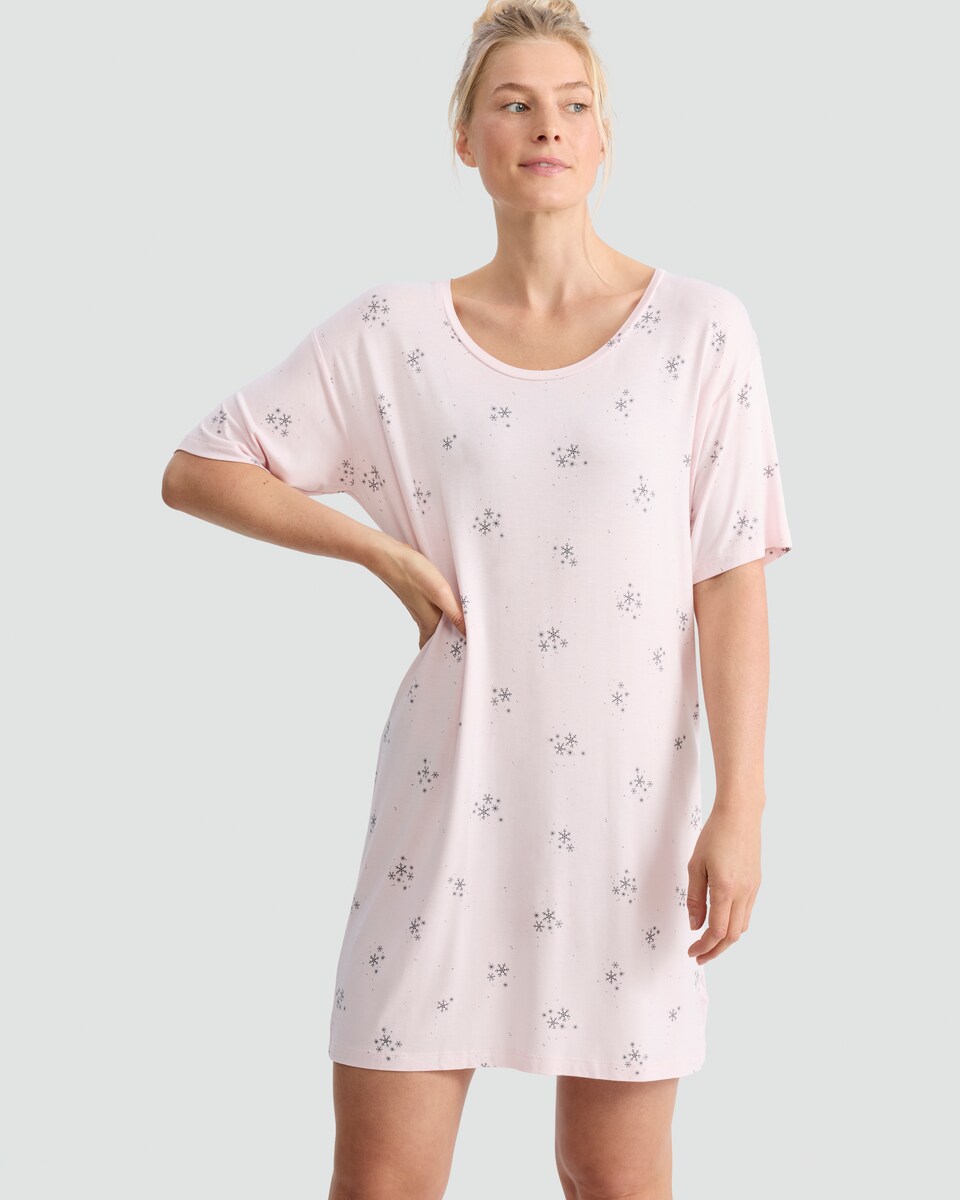 image 1 of F&F Snowflake Print Short Sleeved Nightdress in Pink