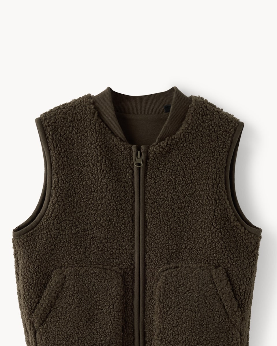 image 1 of F&F Boys Borg Gilet, Cotton Rich Sweatshirt and Trousers Set in Cream