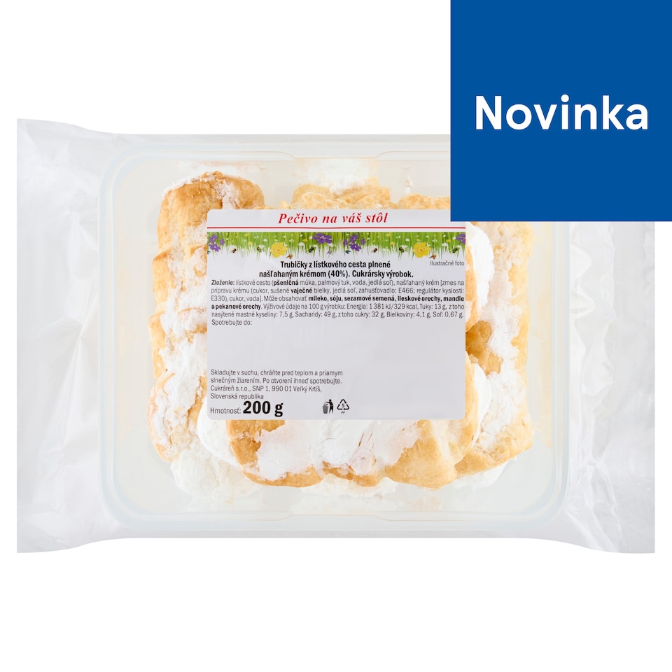 Puff Pastry Tubes Filled with Whipped Cream 200 g