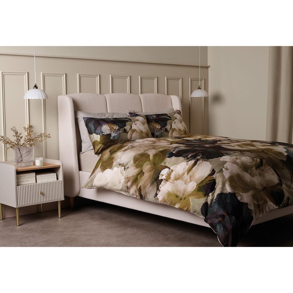 F&F Home Bedding Photographic Digital Floral Duvet Set Double