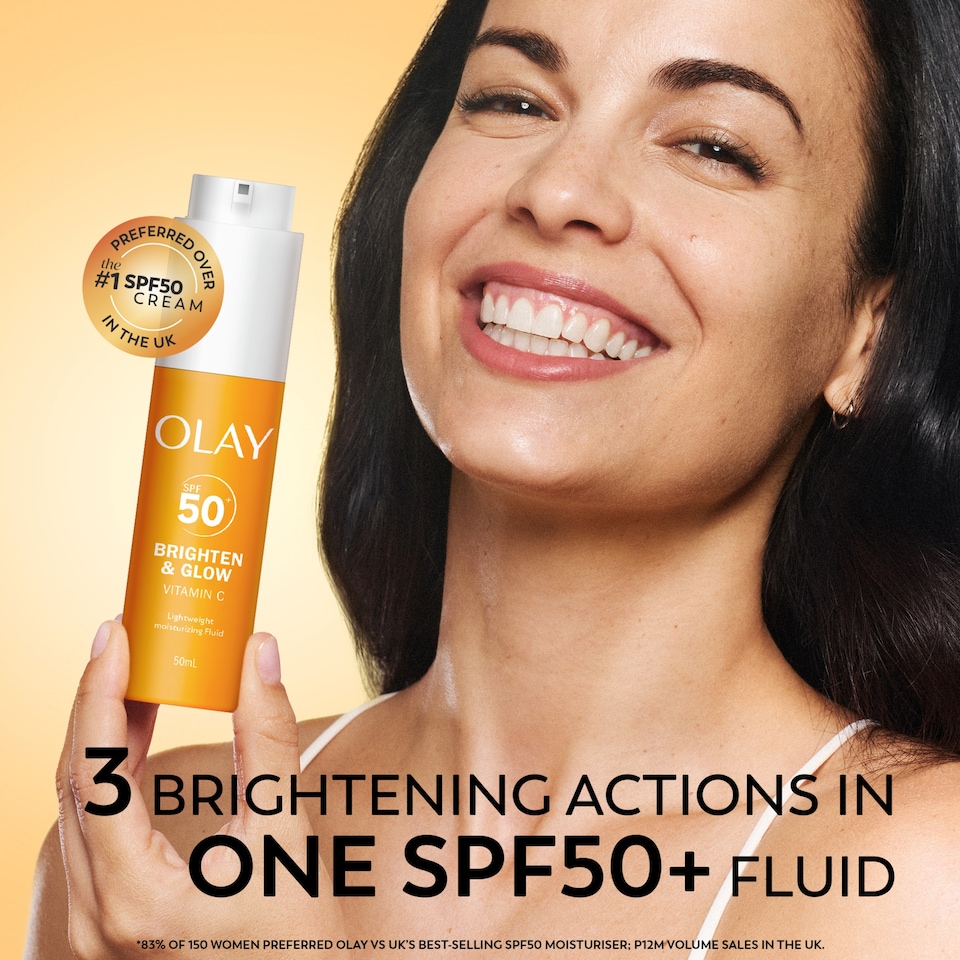 image 1 of Olay Vitamin C Brighten & Glow 3in1 Moisturising Fluid SPF50 50ml
