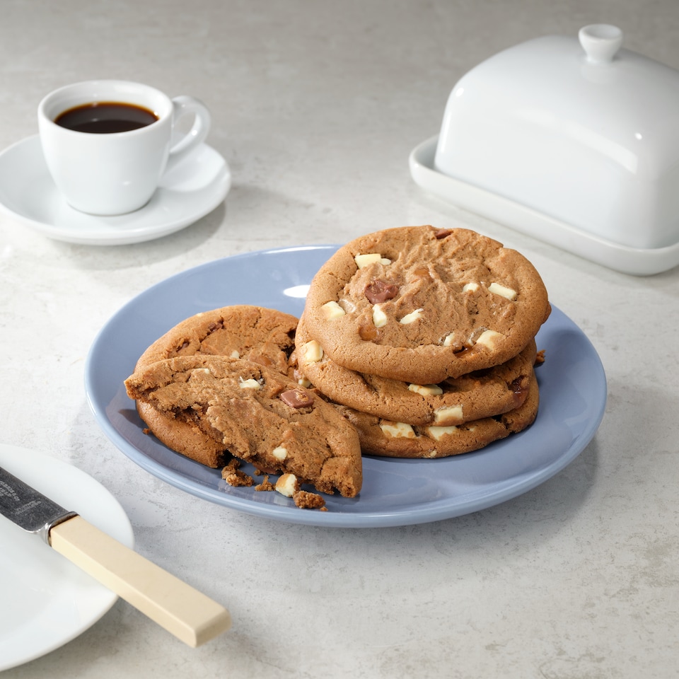 image 1 of Tesco Finest Salted Caramel Latte Cookies 4 Pack
