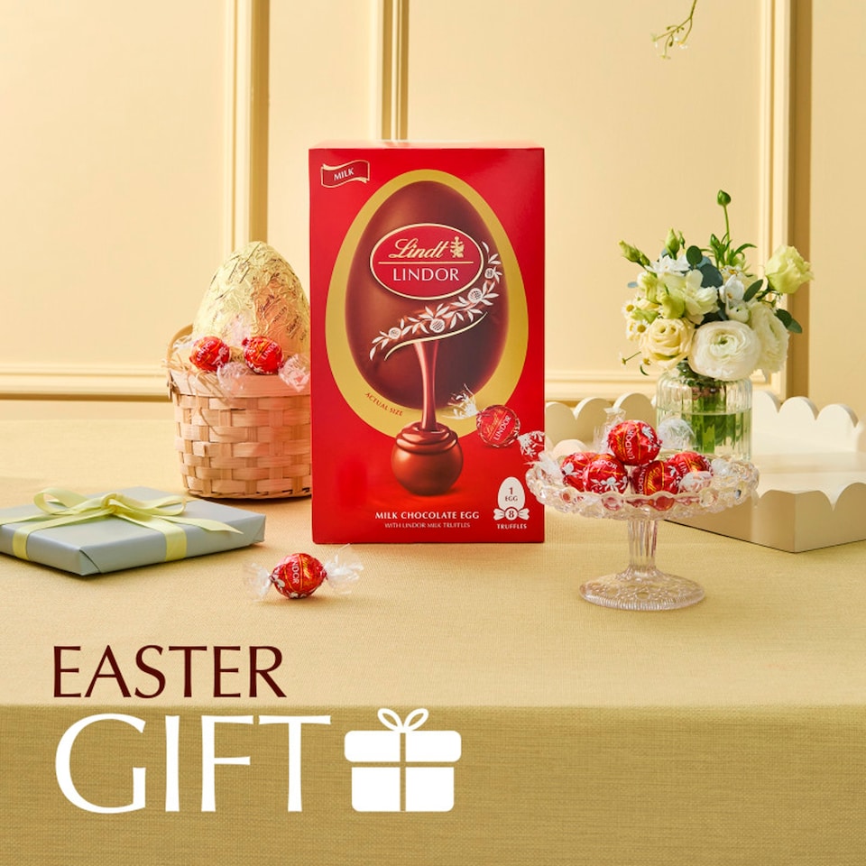 image 1 of Lindt Lindor Milk Chocolate Egg with Milk Truffles 260g