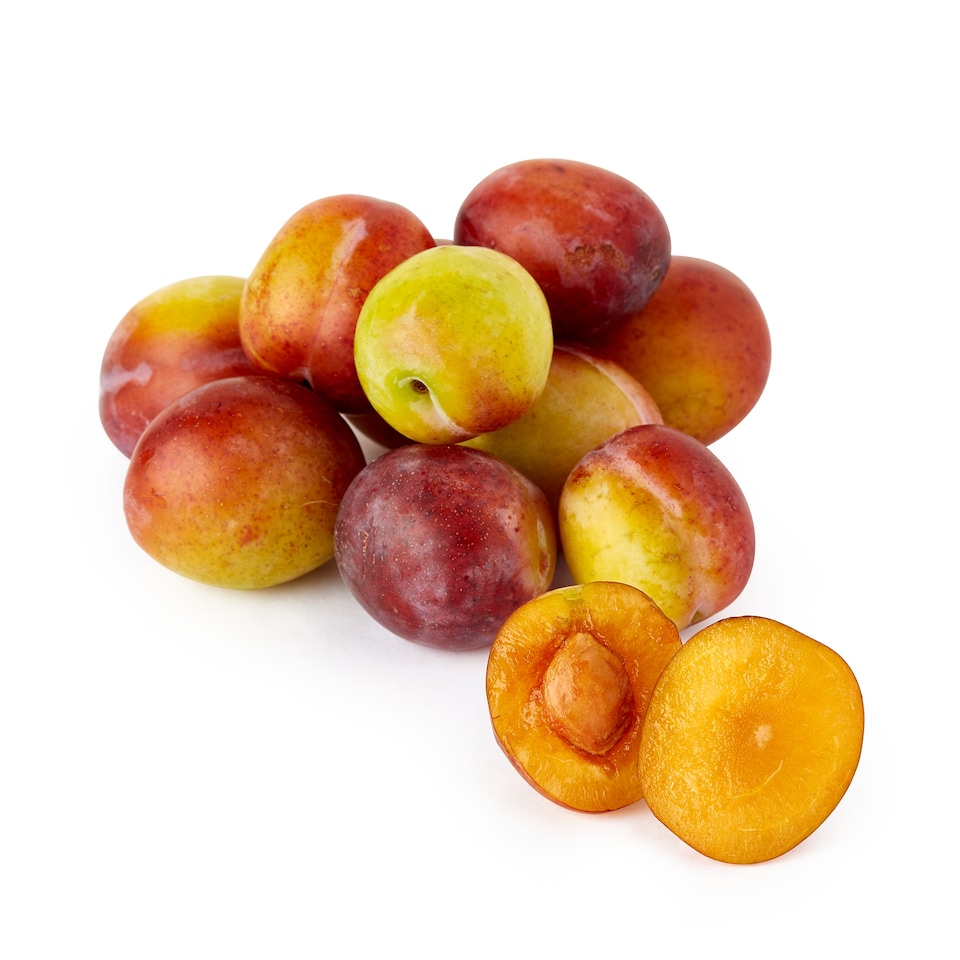 image 1 of Tesco British Plum Punnet 400G