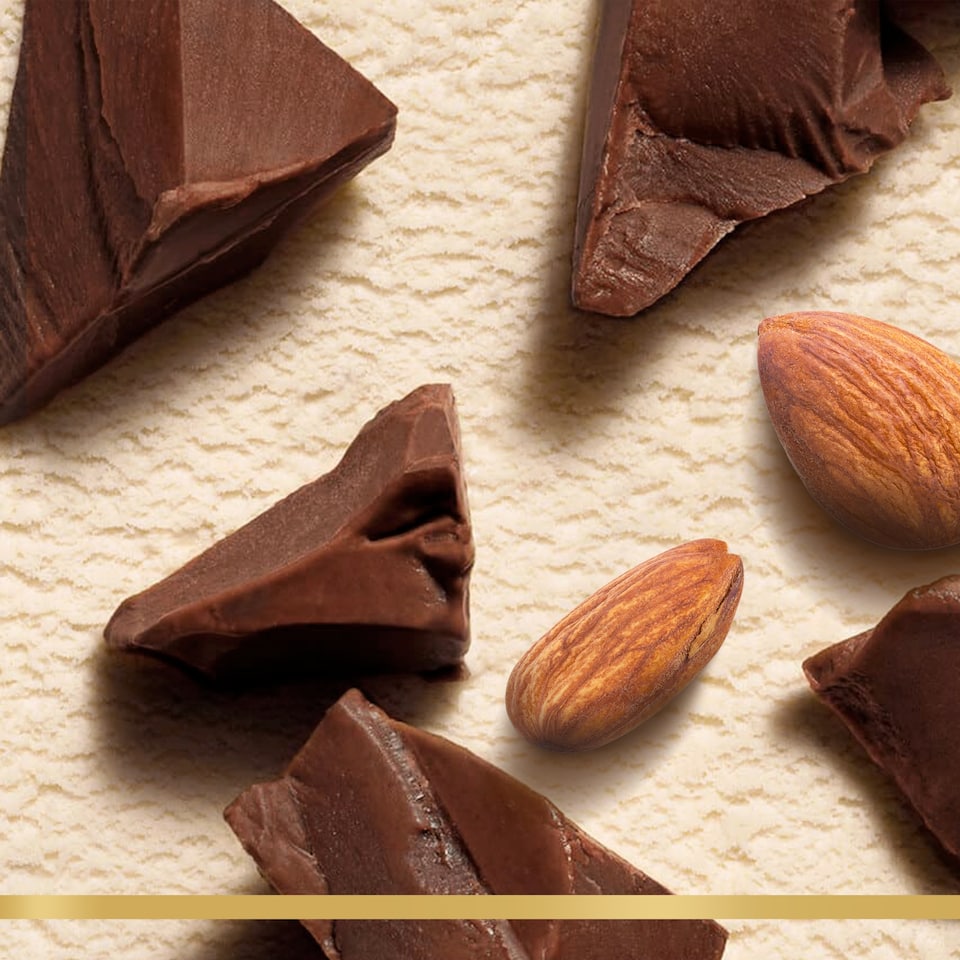 image 1 of Magnum Bites Classic, White Chocolate & Almond Ice Cream 12 bites 140ml