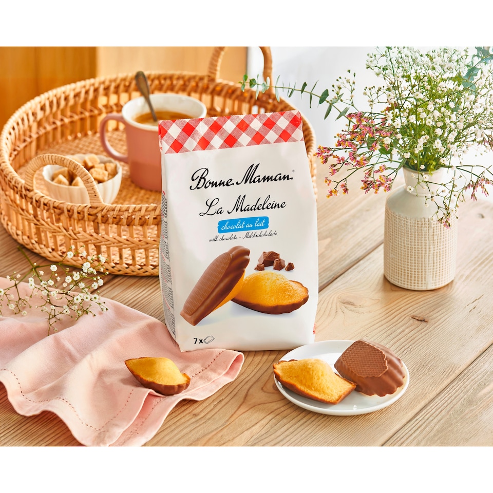image 1 of Bonne Maman Chocolate Madeleines with Milk 7 Pack