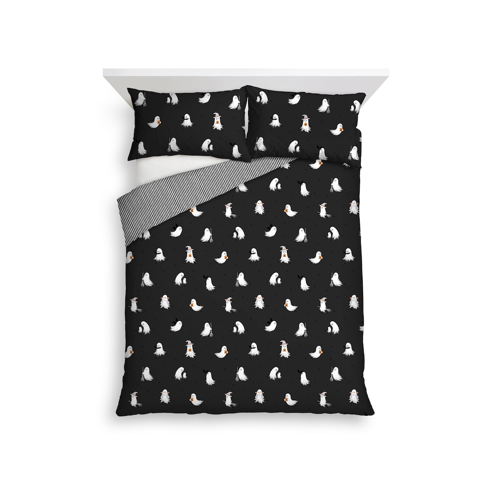 F&F Home Halloween Ghosts Duvet Set - King