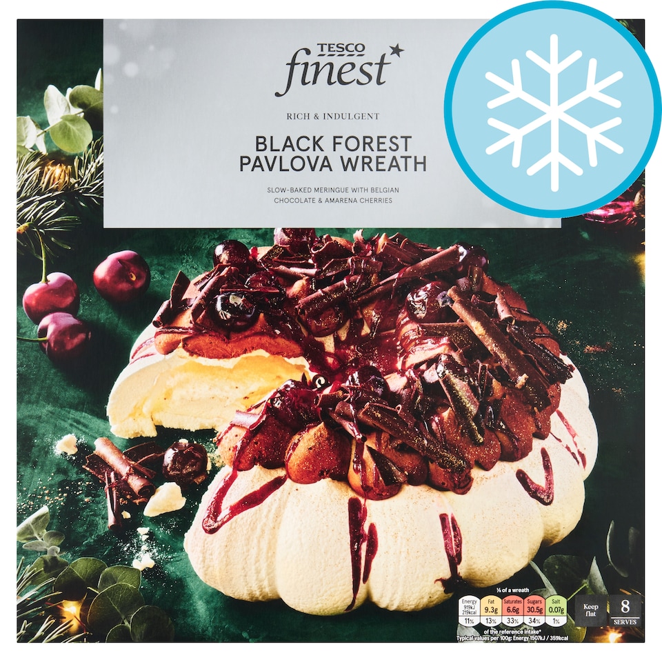 Tesco Finest Black Forest Pavlova Wreath 488g