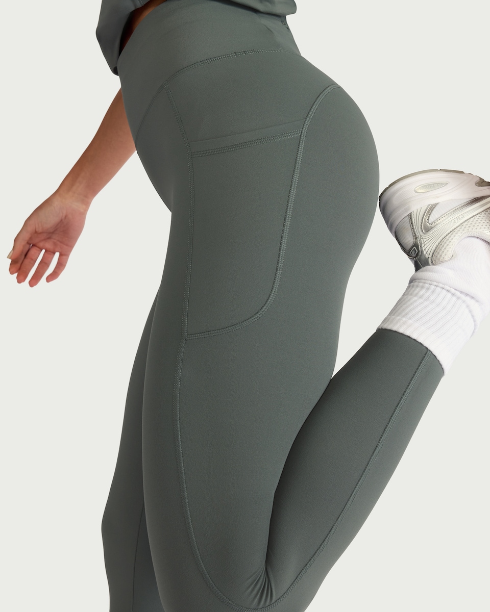 image 1 of F&F Active ULTRAMOVE High Waisted Pocket Leggings in Green