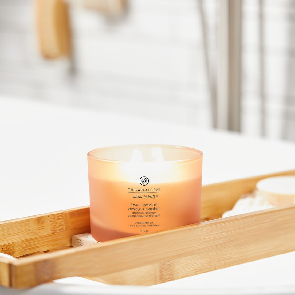 image 1 of Chesapeake Multi Wick Grapefruit Mango Candle 312g