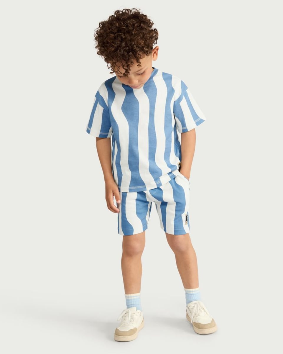 image 1 of F&F Boys 2-Piece Pure Cotton Wave Print T-Shirt and Shorts Set in Blue