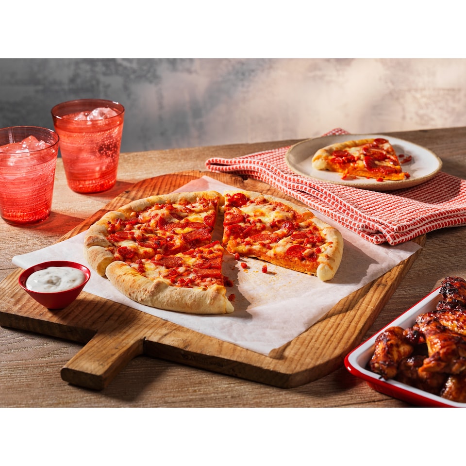 image 1 of Tesco Takeaway Pepperoni Party Stuffed Crust Pizza 472g