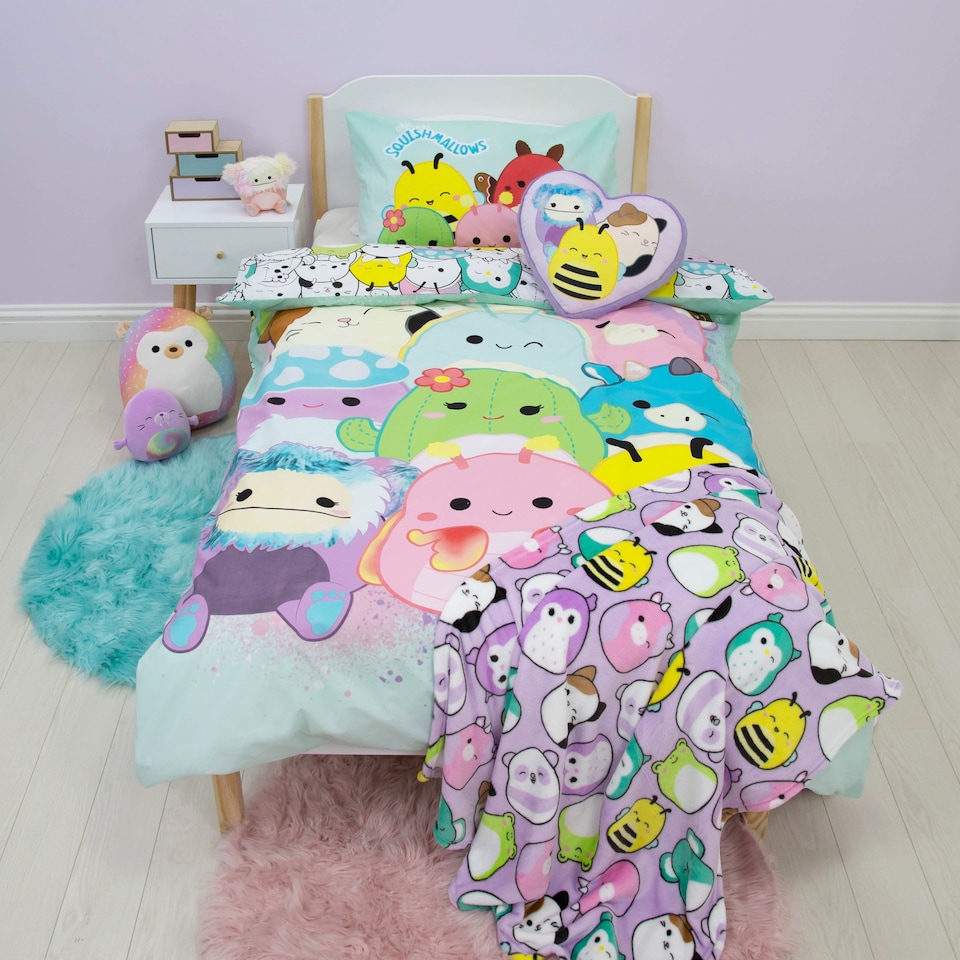 image 1 of SQUISHMALLOWS DUVET SET SINGLE