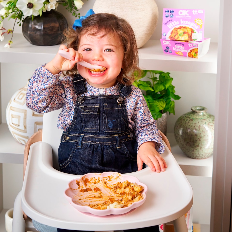 image 1 of Annabel Karmel Yummy Little Lasagne 200g