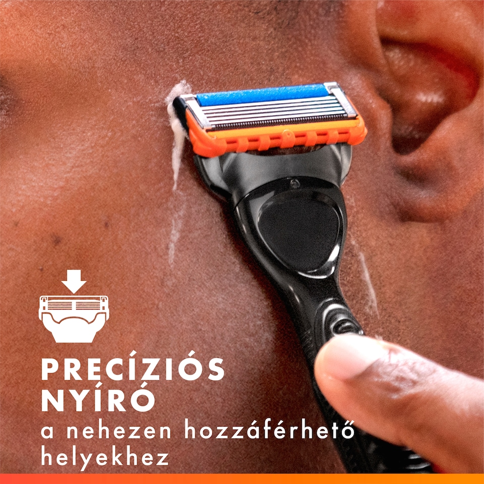 Gillette Fusion5 Power Borotvabetét Férfi Borotvához, 4 Borotvabetétek, Nagyobb Krémezőcsík  1. kép