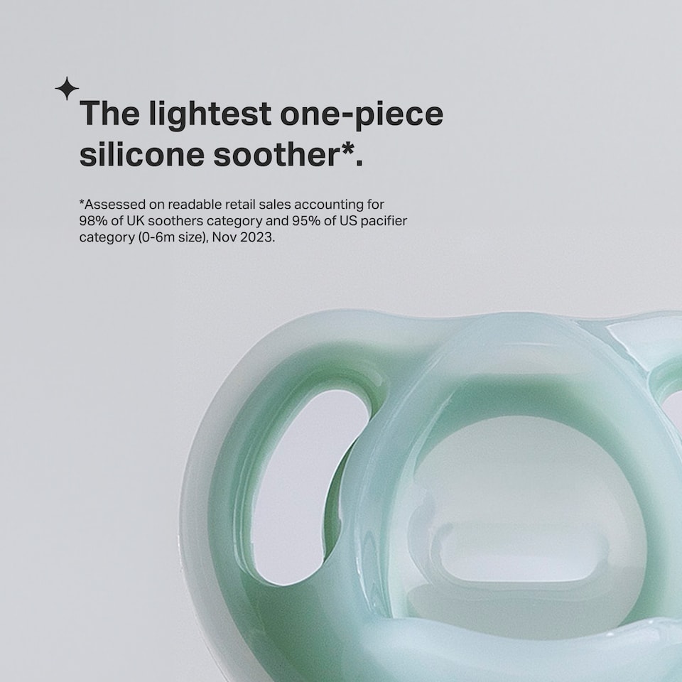 image 1 of Tommee Tippee Ultra-light Soothers, 0-6 months