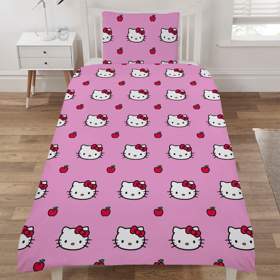 image 1 of Hello Kitty Friends Duvet Set Single