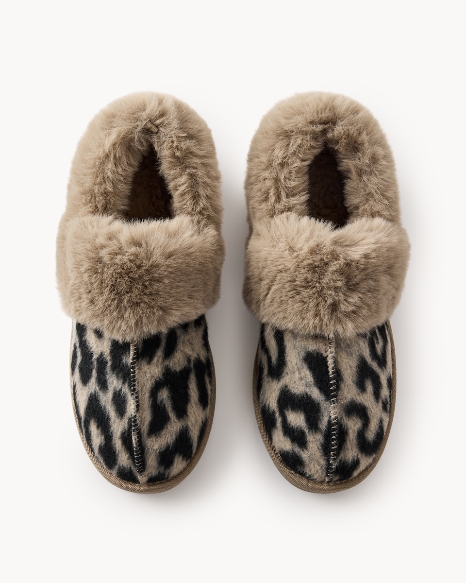 image 1 of F&F Faux Fur Leopard Print Slippers in Neutral