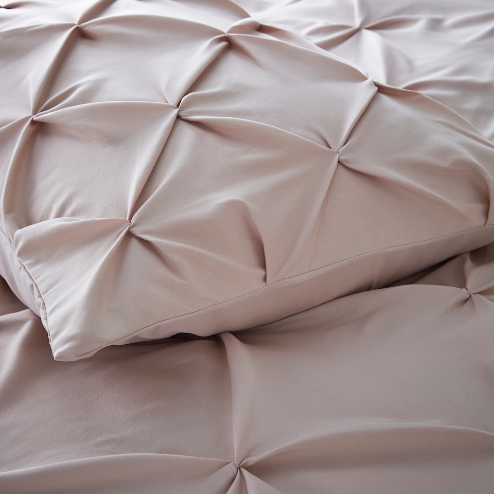 image 1 of Silentnight Nude Pinch Pleat Duvet Set King Size