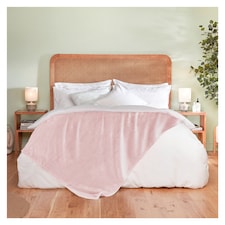Bedspreads & Throws