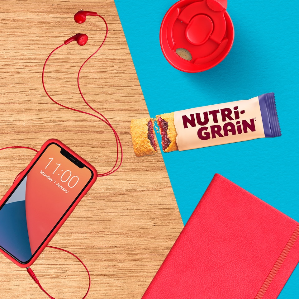 image 1 of Kellogg's Nutri-Grain Blueberry Snack Bars 6x37g