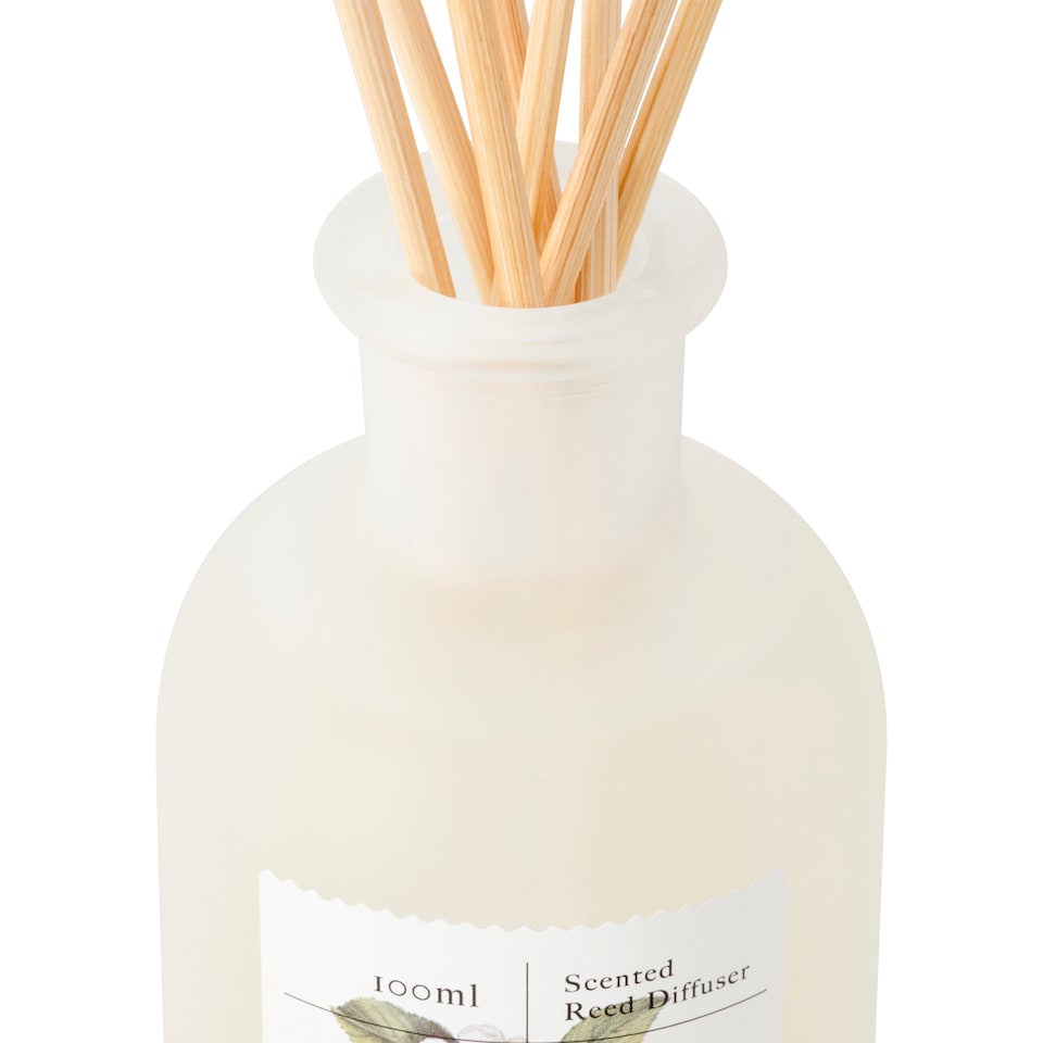 image 1 of Tesco Apothecary Camomile & Green Tea Diffuser 100Ml