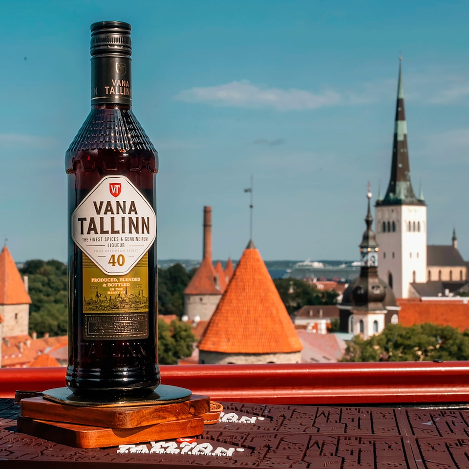 image 1 of Vana Tallinn Liqueur 40% 500ml