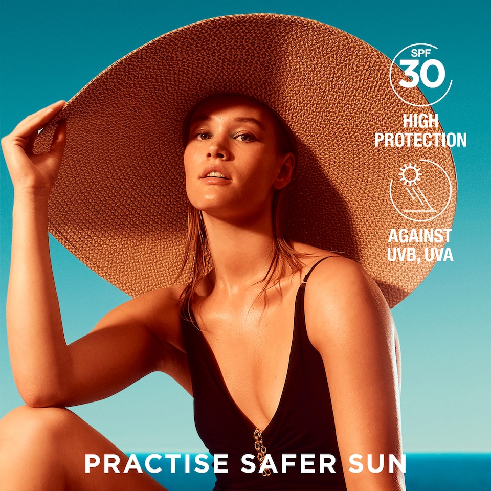 image 1 of Garnier Ambre Solaire Ideal Bronze Tanning Mist SPF30 150ml