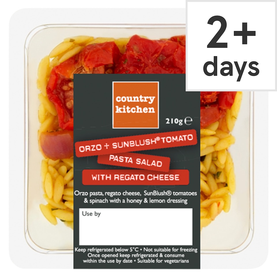 Country Kitchen Orzo & Sunblush Tomato Pasta Salad with Regato Cheese 210g